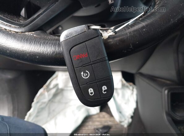 ZACCJABB2JPH22581 2018 JEEP RENEGADE Silver Dashboard view