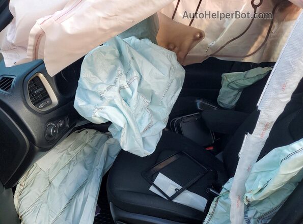 ZACCJABB3HPF07916 2017 JEEP RENEGADE Black Vista interior delantera