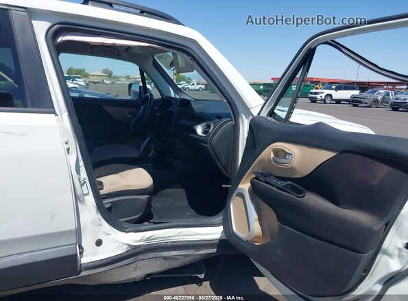 ZACCJABB4JPH92924 2018 JEEP RENEGADE Белый Вид салона спереди