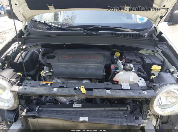 ZACCJBAB0HPF82757 2017 JEEP RENEGADE White Հետևի տեսք