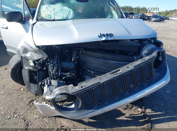 ZACCJBAB6JPH38046 2018 JEEP RENEGADE Silver Front view