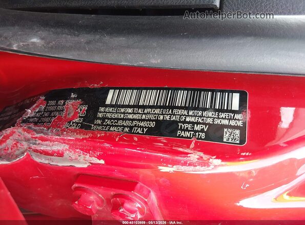 ZACCJBAB9JPH46030 2018 JEEP RENEGADE Red Vista del compartimento del motor