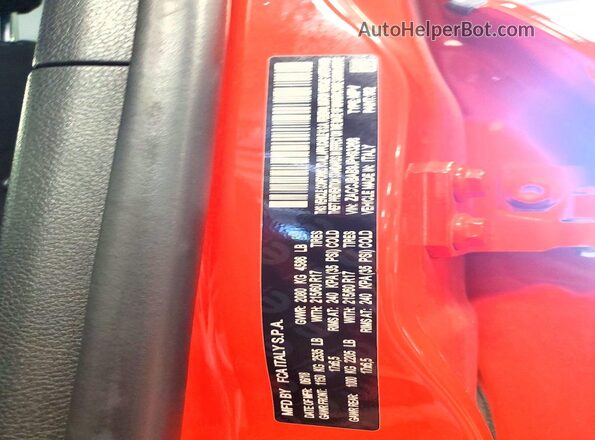 ZACCJBAB9JPH93266 2018 JEEP RENEGADE Оранжевый 
