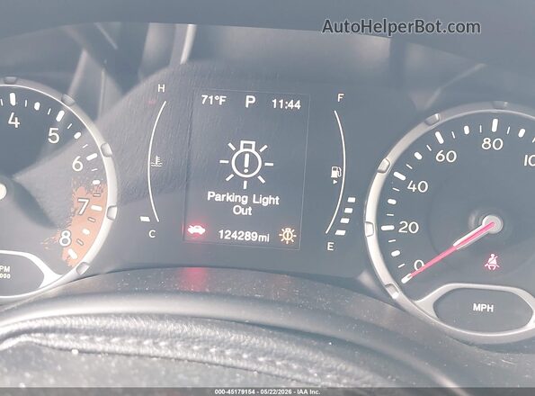 ZACCJBBT6GPC92920 2016 JEEP RENEGADE Silver 