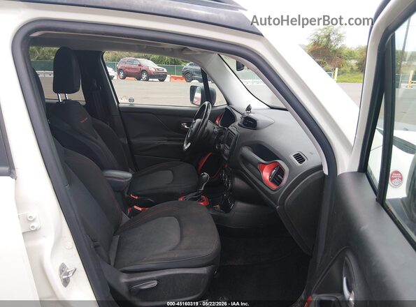 ZACCJBCT6GPD19483 2016 JEEP RENEGADE White Widok wnętrza z przodu