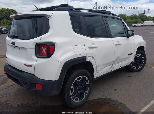 ZACCJBCT6GPD19483 2016 JEEP RENEGADE White Widok z przodu