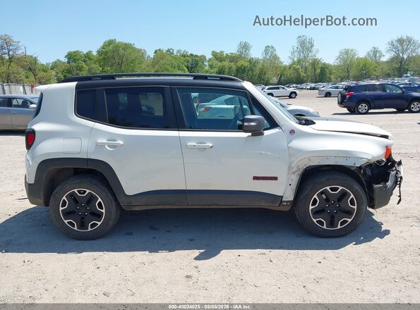 ZACCJBCT6GPD57585 2016 JEEP RENEGADE White ხელსაწყოთა პანელის ხედი