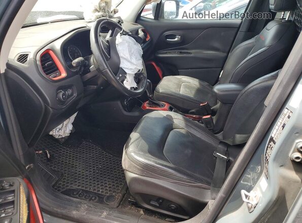 ZACCJBCT8GPC59299 2016 JEEP RENEGADE Gray Front interior view