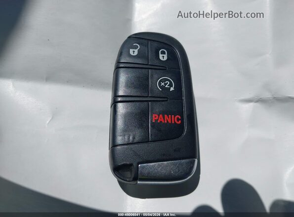 ZACNJABB7LPL47666 2020 JEEP RENEGADE Серый Вид панели приборов