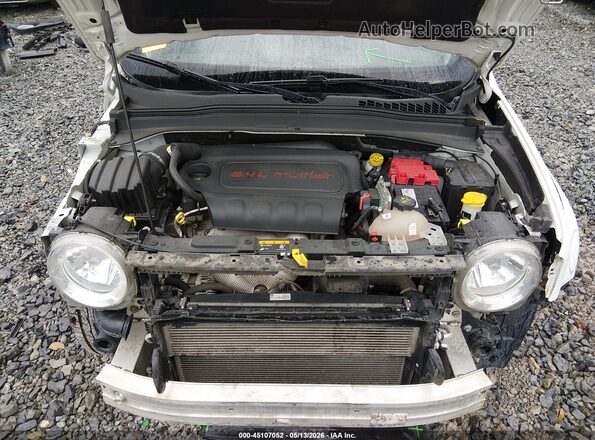ZACNJBAB1KPK08610 2019 JEEP RENEGADE White Widok z tyłu