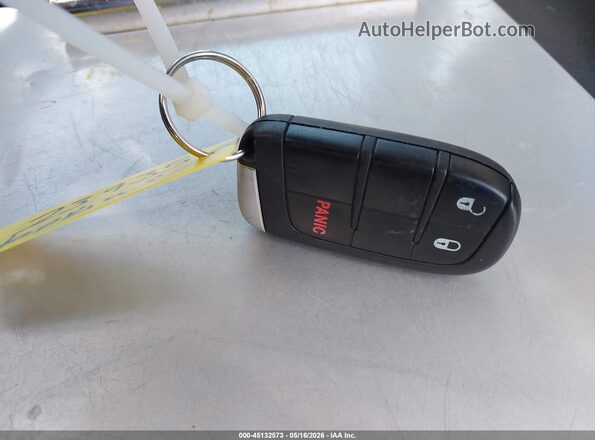 ZACNJBAB3KPJ73522 2019 JEEP RENEGADE Серый Вид панели приборов