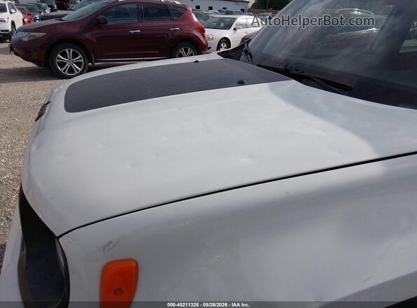 ZACNJBC14LPM06894 2020 JEEP RENEGADE White Front view