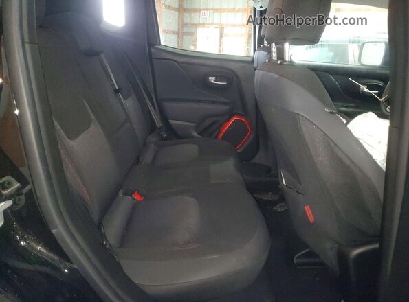 ZACNJBC18KPJ92751 2019 JEEP RENEGADE Black 
