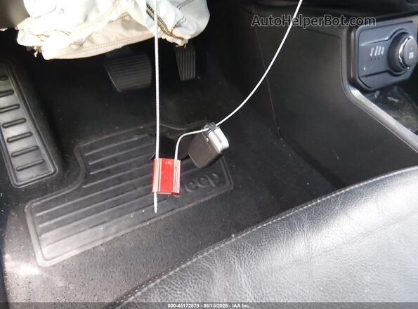 ZACNJBD14LPL70879 2020 JEEP RENEGADE Black 