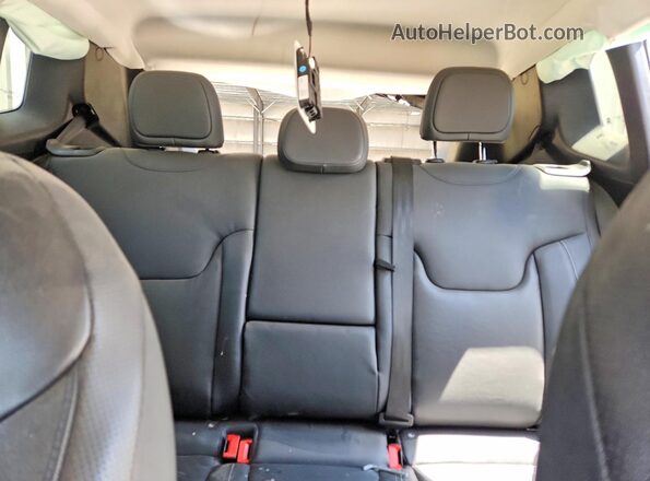 ZACNJBD16LPL98411 2020 JEEP RENEGADE Серый 