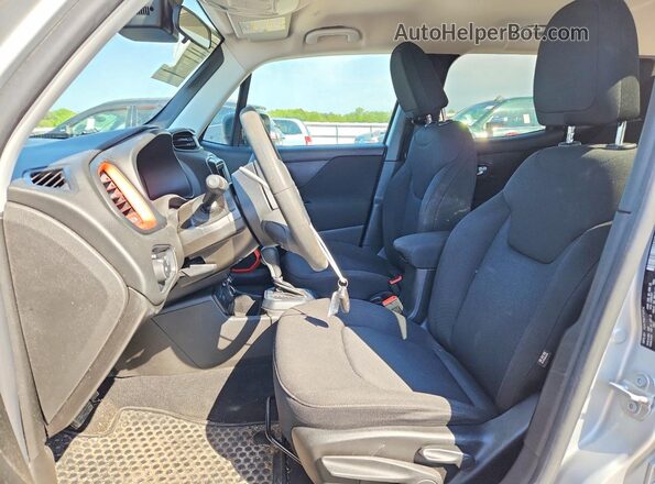 ZACNJDAB6MPM32647 2021 JEEP RENEGADE Silver Вид салону спереду