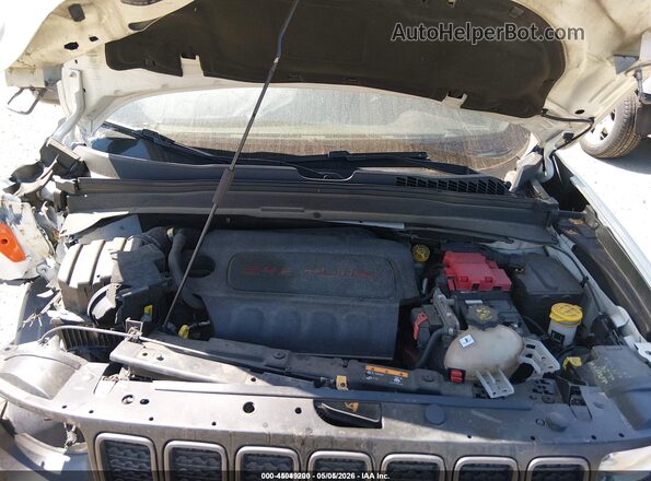 ZACNJDBB6MPM68983 2021 JEEP RENEGADE White უკანა ხედი