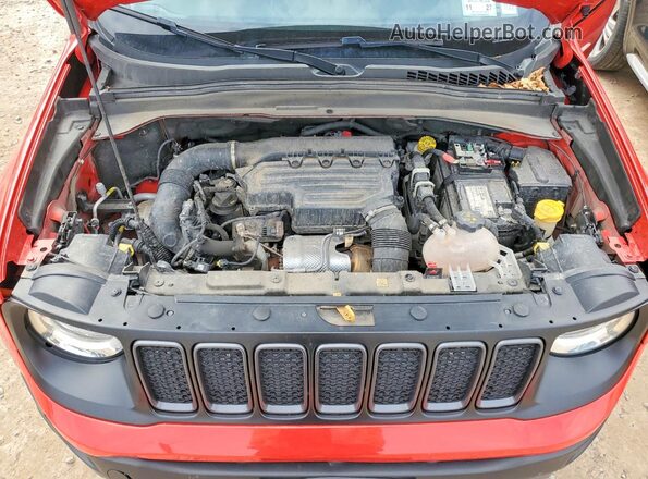 ZACNJDC10NPN53390 2022 JEEP RENEGADE Red Widok komory silnika