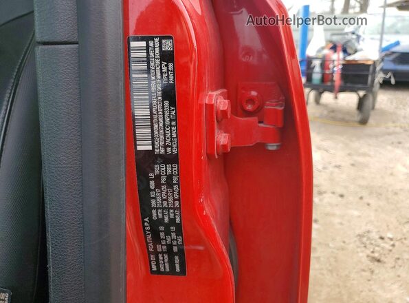 ZACNJDC10NPN53390 2022 JEEP RENEGADE Red Widok wnętrza 360 stopni