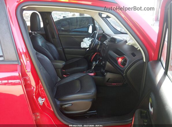ZACNJDC11MPN03323 2021 JEEP RENEGADE Red წინა სალონის ხედი