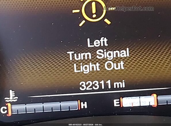 ZACNJDC11NPN84132 2022 JEEP RENEGADE Красный 
