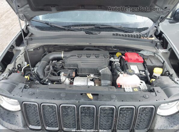 ZACNJDC12PPP40102 2023 JEEP RENEGADE Gray Vista trasera