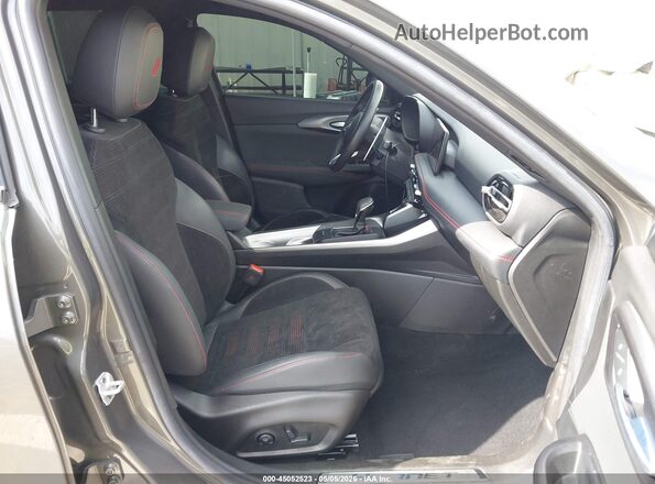 ZACPDFCW3R3A10459 2024 DODGE OTHER Gray წინა სალონის ხედი