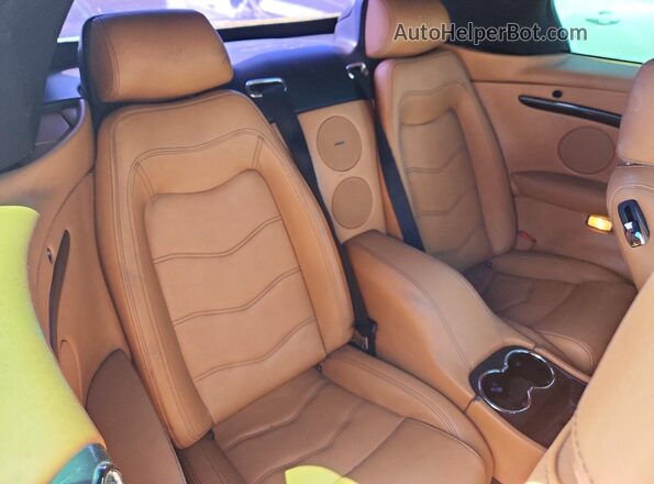ZAM45MMA8G0163188 2016 MASERATI GRANTURISM Black უკანა სავარძლების ხედი