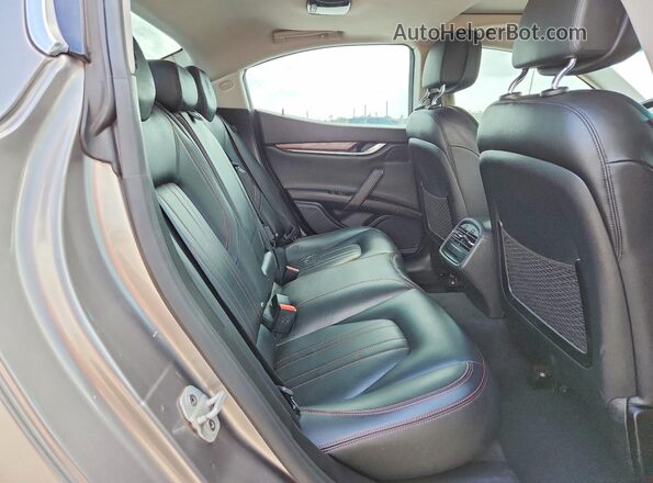 ZAM57RTAXG1189685 2016 MASERATI GHIBLI Gray Widok tylnych siedzeń