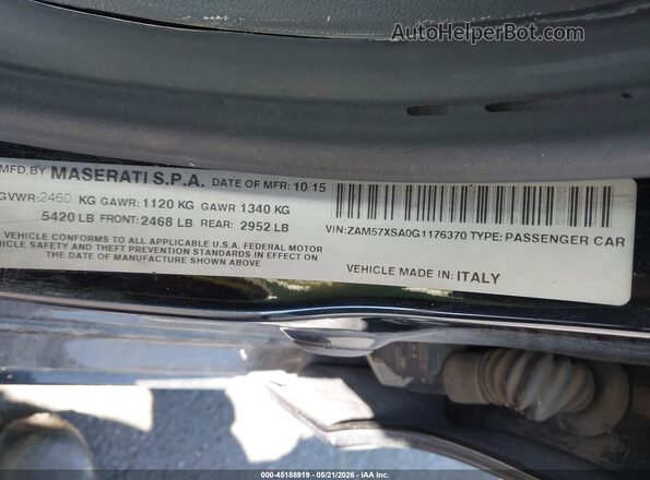 ZAM57XSA0G1176370 2016 MASERATI GHIBLI Black Engine compartment view