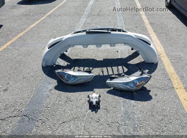 ZAM57XSA3K1316128 2019 MASERATI GHIBLI White Instrument cluster view
