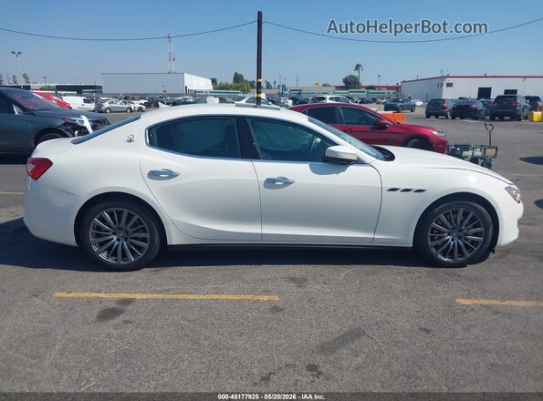 ZAM57XSA3L1349826 2020 MASERATI GHIBLI White Rear interior view