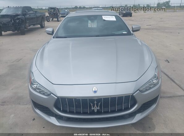 ZAM57XSA6J1300522 2018 MASERATI GHIBLI Gray Սալոնի հետևի տեսք