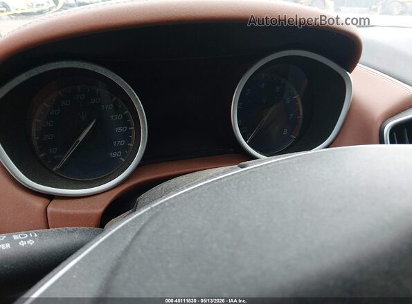 ZAM57XSL3K1339619 2019 MASERATI GHIBLI Blue 360 interior view