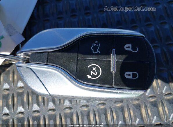 ZAM57YTL2K1322069 2019 MASERATI GHIBLI Gray Dashboard view