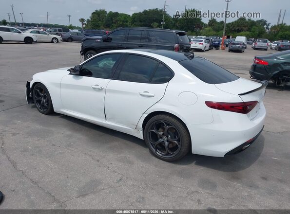 ZARFAECN2J7573170 2018 ALFA ROMEO GIULIA Белый Задняя левая четверть