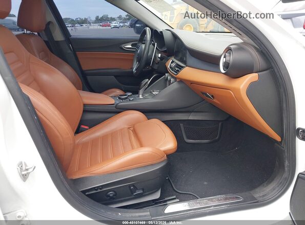 ZARFAECN4J7594733 2018 ALFA ROMEO GIULIA Белый 