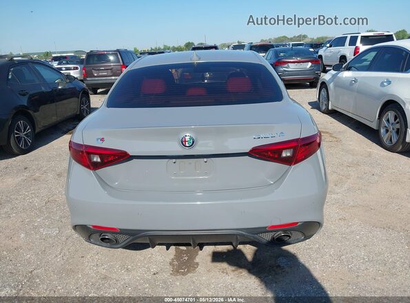 ZARFAEDN3H7534547 2017 ALFA ROMEO GIULIA Gray 