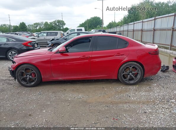 ZARFAEEN5H7531163 2017 ALFA ROMEO GIULIA Red 