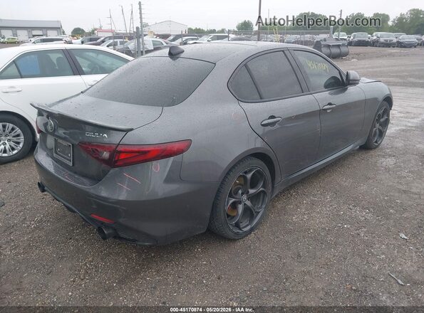 ZARFAEEN7J7572285 2018 ALFA ROMEO GIULIA Gray Հետևի աջ