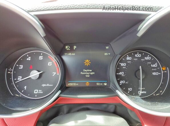 ZARFAMAN1K7622504 2019 ALFA ROMEO GIULIA Red Vista del cuadro de instrumentos