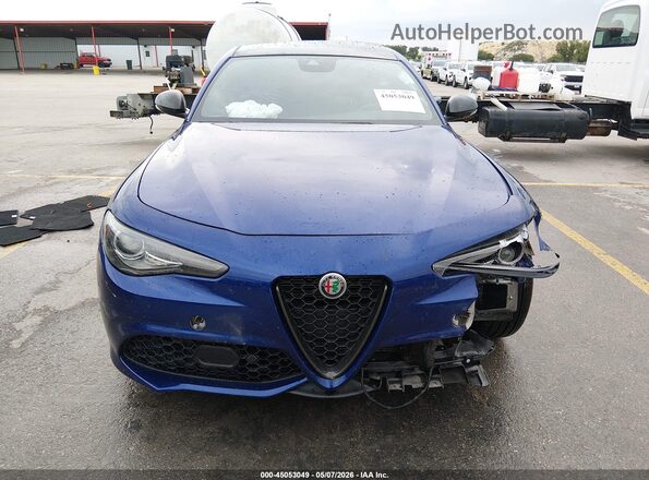 ZARFAMAN2L7630404 2020 ALFA ROMEO GIULIA Синий Вид щитка приборов