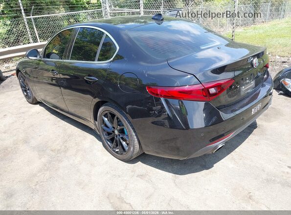 ZARFAMAN5M7640202 2021 ALFA ROMEO GIULIA Black 