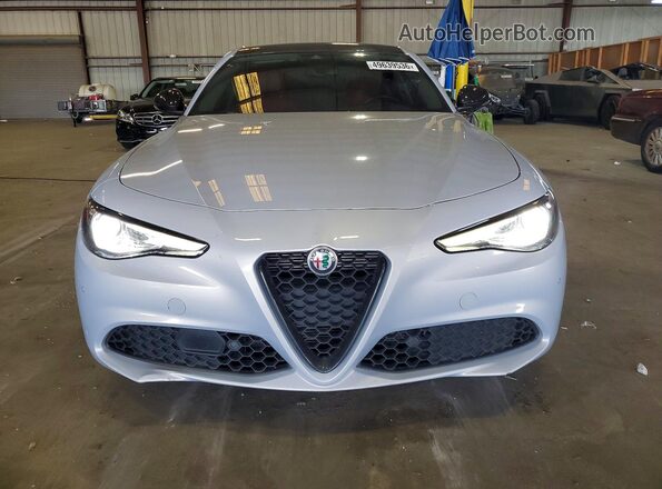 ZARFAMANXM7649140 2021 ALFA ROMEO GIULIA Gray Front view