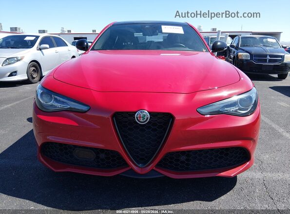 ZARFAMBN0P7668170 2023 ALFA ROMEO GIULIA Red ხელსაწყოთა პანელის ხედი