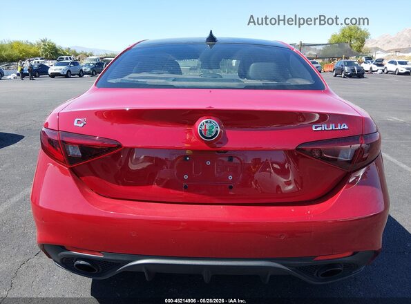 ZARFAMBN0P7668170 2023 ALFA ROMEO GIULIA Red 