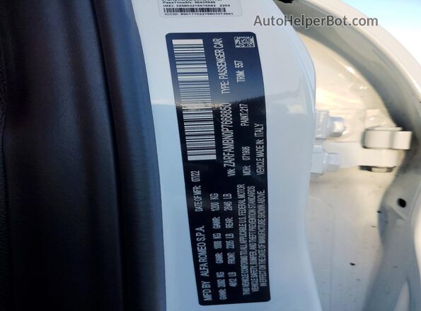 ZARFAMBN0P7668850 2023 ALFA ROMEO GIULIA White Вид підкапотного простору