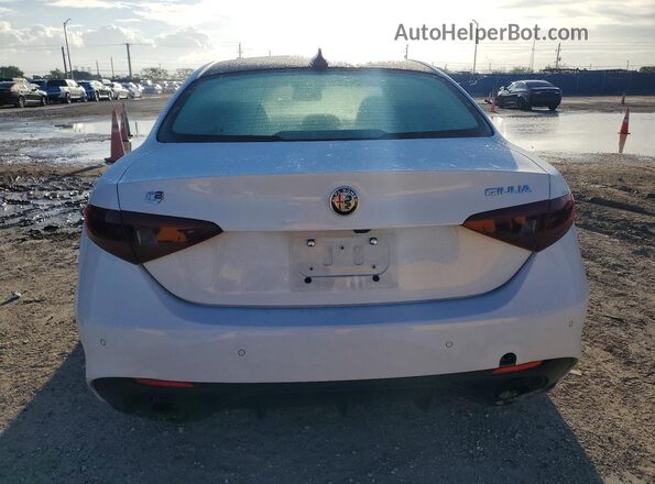 ZARFAMBN0P7668850 2023 ALFA ROMEO GIULIA White Вид ззаду