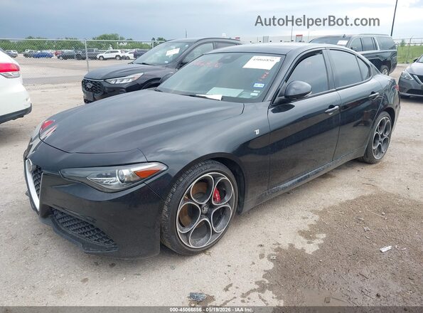 ZARFAMBN0P7671716 2023 ALFA ROMEO GIULIA Black წინა მარცხენა ხედი სამი მეოთხედიდან