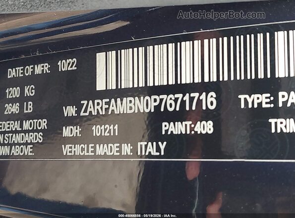 ZARFAMBN0P7671716 2023 ALFA ROMEO GIULIA Black ძრავის განყოფილების ხედი